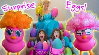 Frozen Elsa gives SURPRISE EGG Hunt for Kate & Lilly!