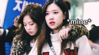 chaennie possessive moments