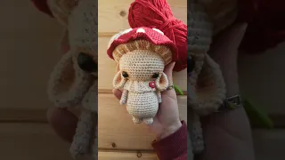 finished crochet process of an amigurumi mushroom 🍄🌿✨️