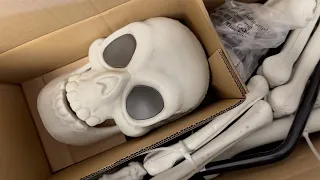 Animated Premium Skeleton Halloween Scene Prop Hyde & EEK! Boutique UNBOXING