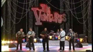 The VENTURES & Kayama Yuzo Medley: BLACK SAND BEACH & WIPEOUT Live 2000!