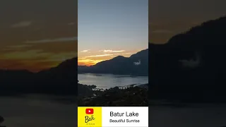 Timelapse - Waiting For Sunrise at Batur Lake Kintamani Bangli