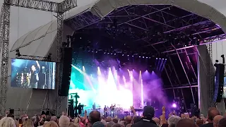 Lionel Ritchie (live) - Sail On - Romsey 27th June 2023