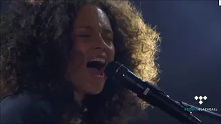 Alicia Keys - Fallin' Live 2016