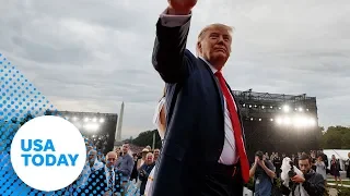 President Donald Trump delivers "Salute to America" speech at Lincoln Memorial | USA TODAY