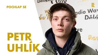 Petr Uhlík o postavě Hojera, přejídání se, výčitkách a Aditks v podcastu Pochlap se