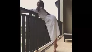 Jacqueline Fernandez Hot ass