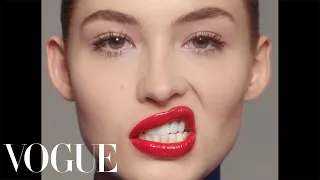 How to Wear Party Season’s Boldest Makeup