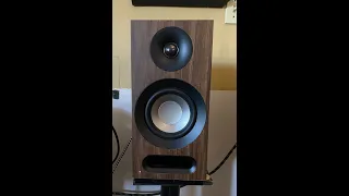 Jamo S803 Sound clip