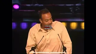 Doug Williams roasted at a roast by Jamie Foxx. (2003)