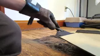 How to Remove Old Linoleum Tile