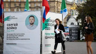 Russians head to regional polls in shadow of Navalny poisoning