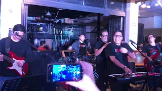 Itchyworms - Beer feat Ebe Dancel (live @ 123 block 09/08/2022)