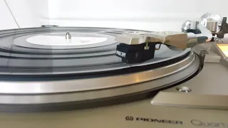 Pioneer PL-560 Turntable with Marantz 2285B Receiver - eBay Demo