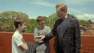 Conan Vs The Serial Killer Child - Conan O'Brien Must Go - Argentina