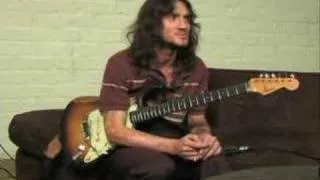 John Frusciante - Guitar World 5/06 - Part II