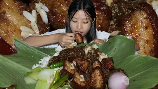 Eating Black Curry With Pork #mukbang | Naga Mukbang