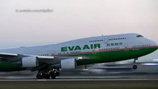 3 B747's evening landings at YVR