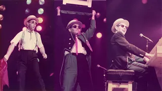 17. Kiss The Bride - Elton John Live in Landover 1984