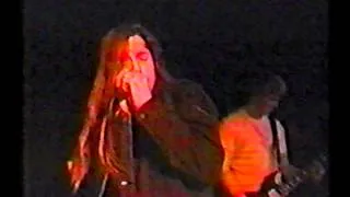 Kyuss - 100 Degrees  (Live 1994 LA )