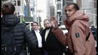Stromae arriving at the Colbert Show