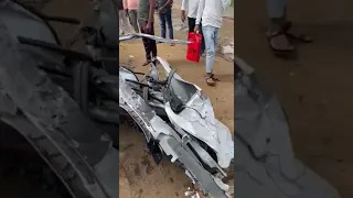 Ahmedabad Mehsana highway Toyota fortuner car accident #shorts #fortuner #crash