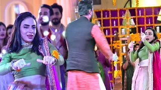 Pakistani Actress "Mehar Bano" Dance With Adnan Siddiqui