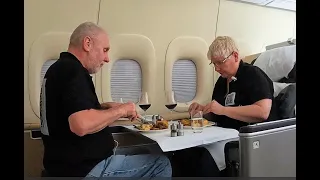 Fine Dining in Lufthansa 747-8 First Class from FRA to  LAX  (Germ/Engl.)