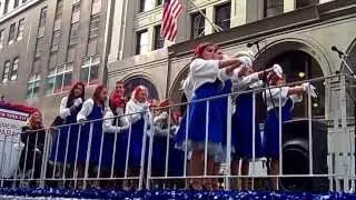Veterans Day Parade~NYC~2013~Andrew Sisters Cover Band~NYCParadelife
