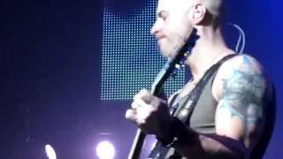 daughtry WITH brad arnold- in the air tonight