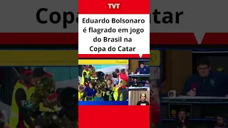 'Flagra' no Canal do Casimiro: Eduardo Bolsonaro curte  jogo do Brasil na Copa no Catar