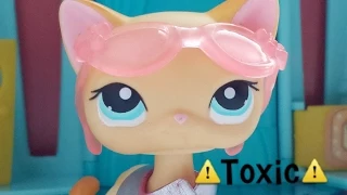 Lps music video Britney Spears-Toxic