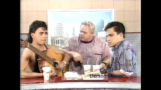 Zézé di Camargo e Luciano entrevistados no Papau Informal TV Cultura 1991