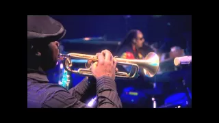 Stevie Wonder sing with Talk Box (Live in London) HD