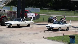 Drag racing old school cars; Plymouth superbird