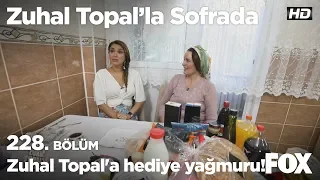 Zuhal Topal'a hediye yağmuru! Zuhal Topal'la Sofrada 228. Bölüm