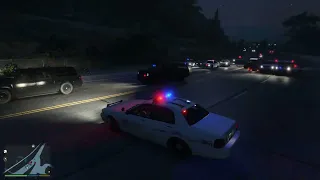 GTA 5 LSPDFR yine aksiyondan kaçmadık