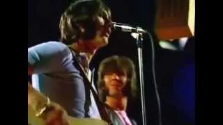 The Tremeloes   Even The Bad Times Are Good  Suddenly You Love Me Live 1970