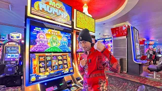 Gambling On MO MUMMY Slots At Plaza Las Vegas!