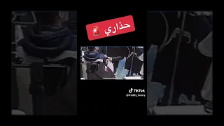 شاهدوو رجل يسرق محل ملابس عن طريق السحر و الطلاسم