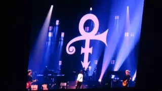 Paul McCartney - Let's Go Crazy Prince Tribute (Live Minneapolis, MN 2016 First Night)