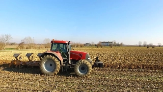 CASE IH CVX 195 + MORO aratri | Aratura 2017 | Plough in Italy