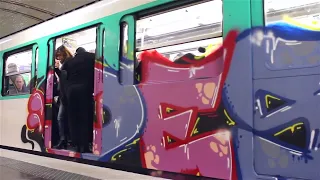 Graffiti Back to Paris