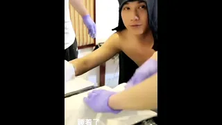 [SUB] singing: BTS #zhengyecheng getting molds made of his face and hands for the Prey role in 双境城