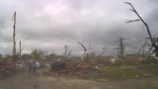 Greenfield, Iowa: Community begins picking up pieces after tornado