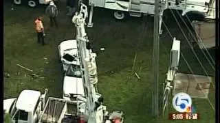 Car hits power line on Gatlin Blvd