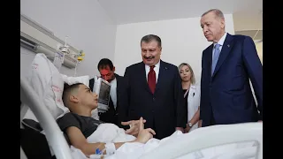 President Erdogan's visit to Palestinian cancer patients evacuated from Gaza to Türkiye