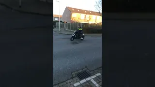 POLITIE een zip minder 😭