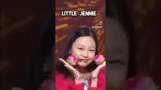 Jisoo VS Little Jennie Singing Flowers🌸❤️❤️#jisoo#flowers#little#jennie#sub #cutekitty.....❤️