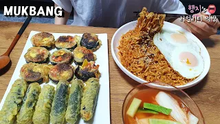 Real Mulbang :) Korean Spicy Noodle & Egg Combo! (ft. Gimbap & Deep fried Seaweed Roll)